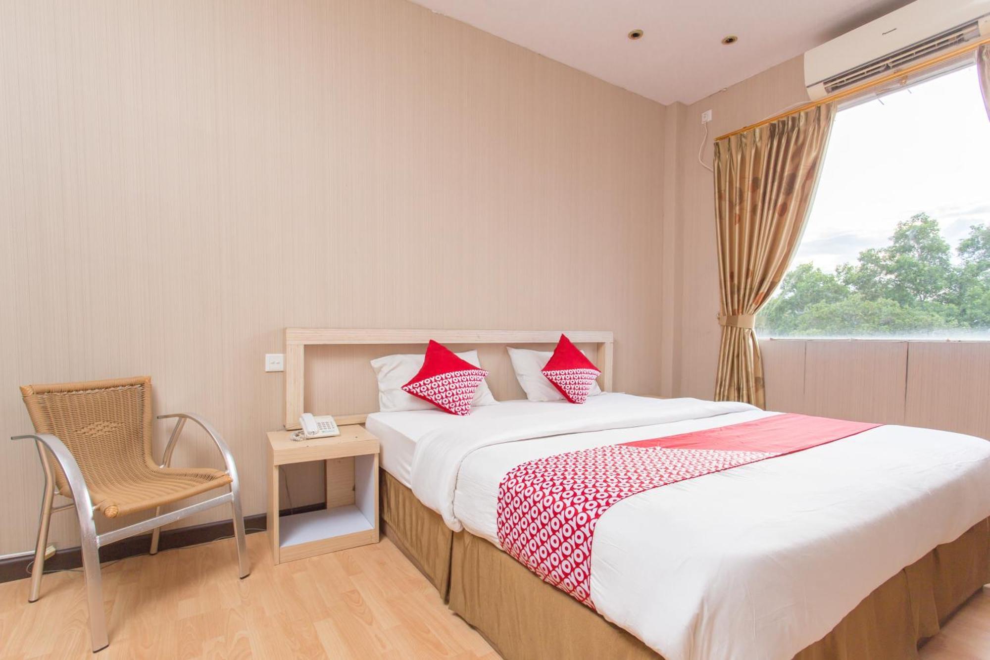 Oyo 663 Hotel Sejati Balikpapan Kültér fotó